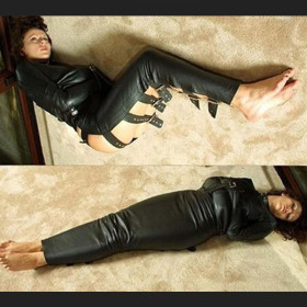 bdsm vollständige Unterwerfung des Sklaven
