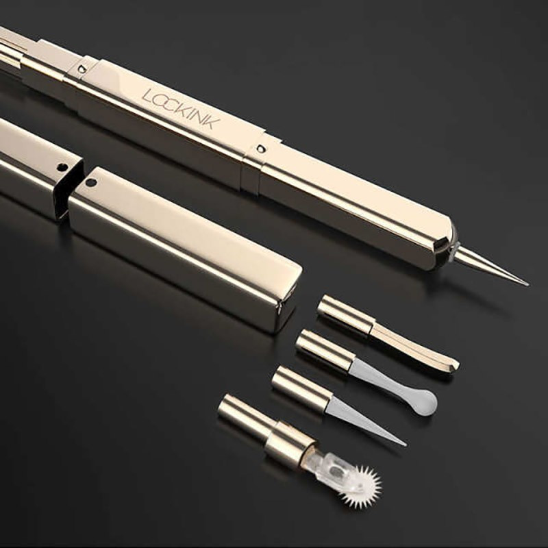 Flirting Wand with 5 switchable ticklers Flirting Wand with 5 switchable ticklers