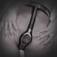 Mujer cinturón de castidad bondage